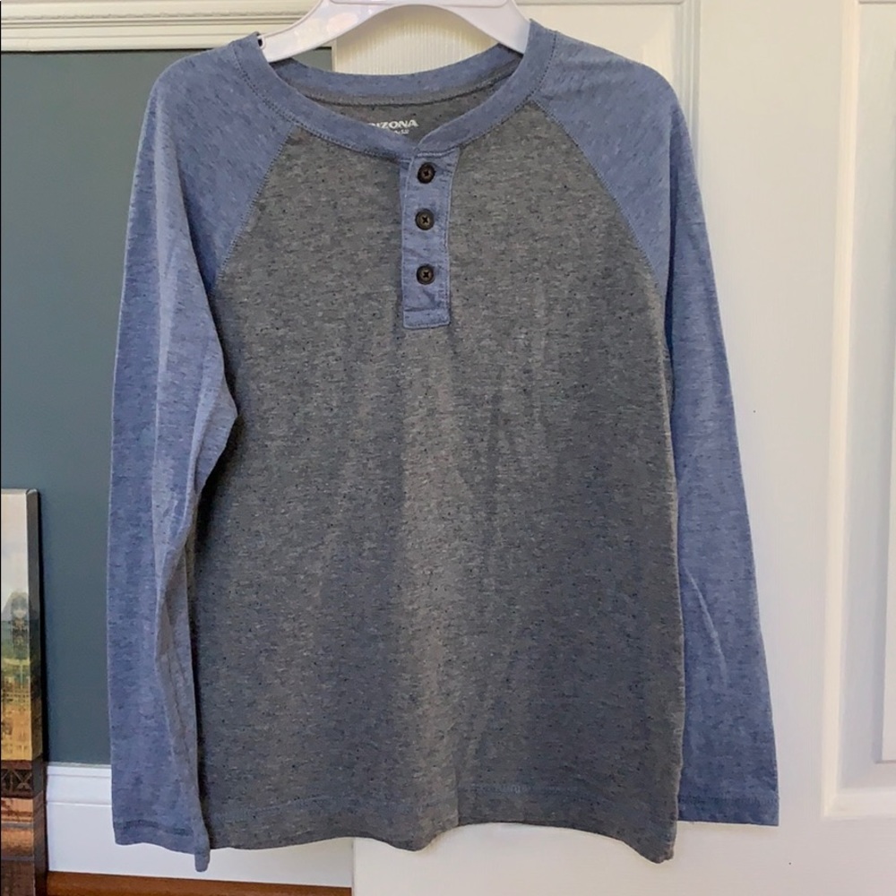 arizona jean long sleeve.